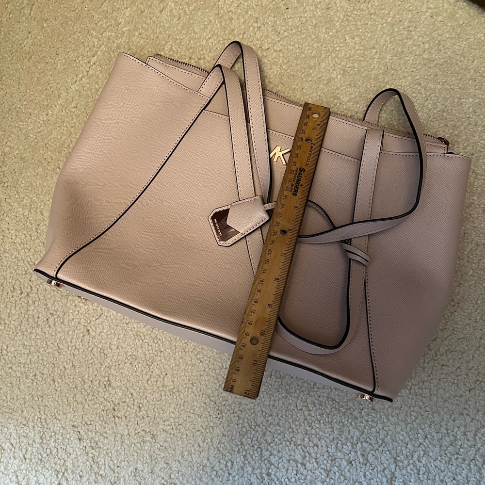 Michael Kors Pink Bag and Wallet Set - Picture 7 of 9